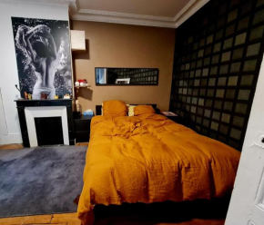 grande chambre dans appartement cosi